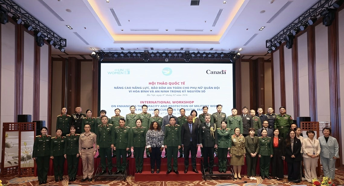 Nâng cao năng lực, bảo đảm an toàn cho phụ nữ quân đội vì hòa bình và an ninh trong kỷ nguyên số