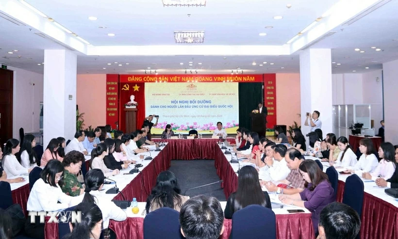 Nâng cao chất lượng đại biểu Quốc hội nữ và dân tộc thiểu số
