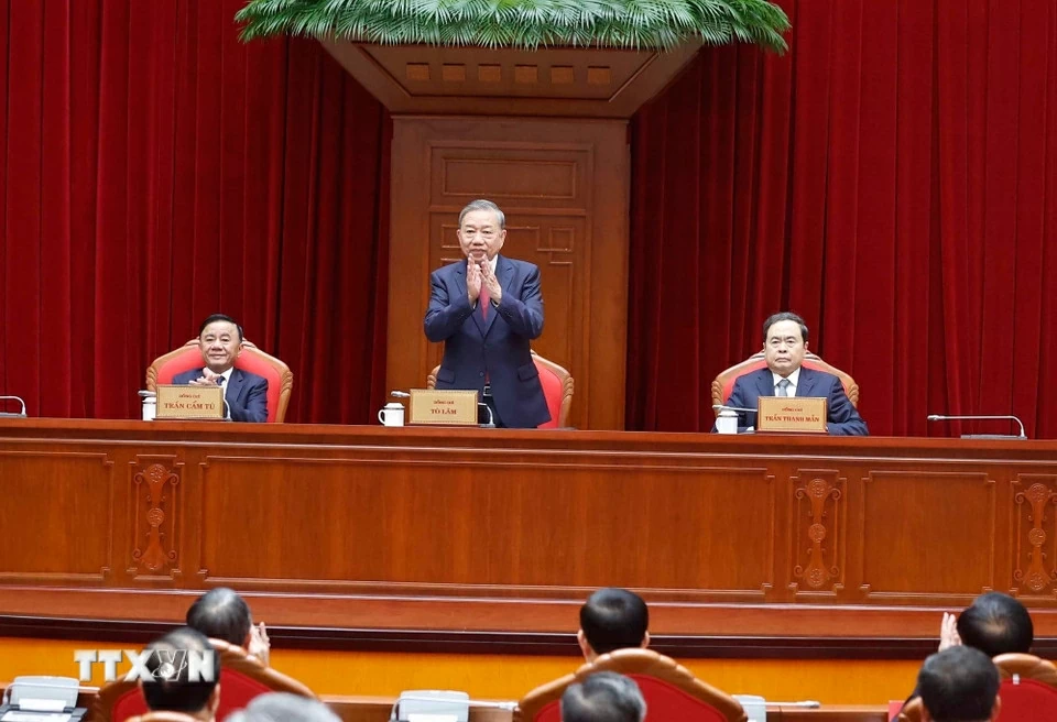 Toàn văn phát biểu của Tổng Bí thư Tô Lâm tại buổi gặp mặt các Tiểu ban chuẩn bị Đại hội XIV và Ban Chỉ đạo tổng kết 40 năm đổi mới