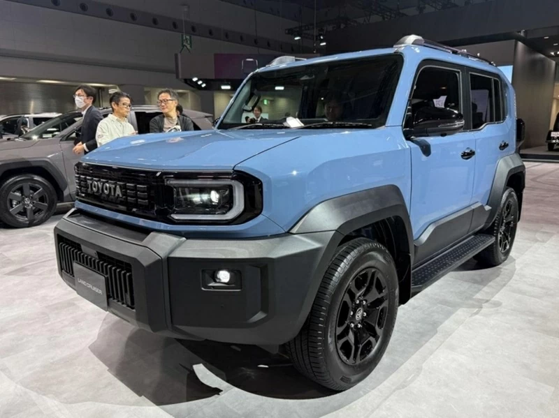 SUV off-road Toyota Land Cruiser FJ lộ diện tại Thái Lan