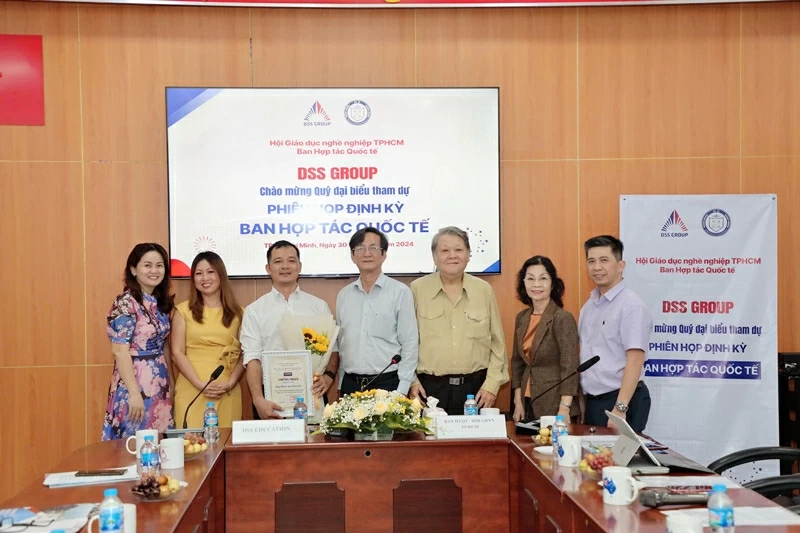 Daisy Nguyễn: 'Người dẫn lối giấc mơ quốc tế' cho lao động Việt Daisy Nguyễn: 'Người dẫn lối giấc mơ quốc tế' cho lao động Việt