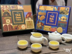 Nông dân Thái Nguyên dùng AI kể chuyện trà Xuân
