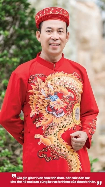 Giáo sư danh dự - Kỷ lục gia thế giới Trần Văn Mười. Giáo sư danh dự - Kỷ lục gia thế giới Trần Văn Mười.
