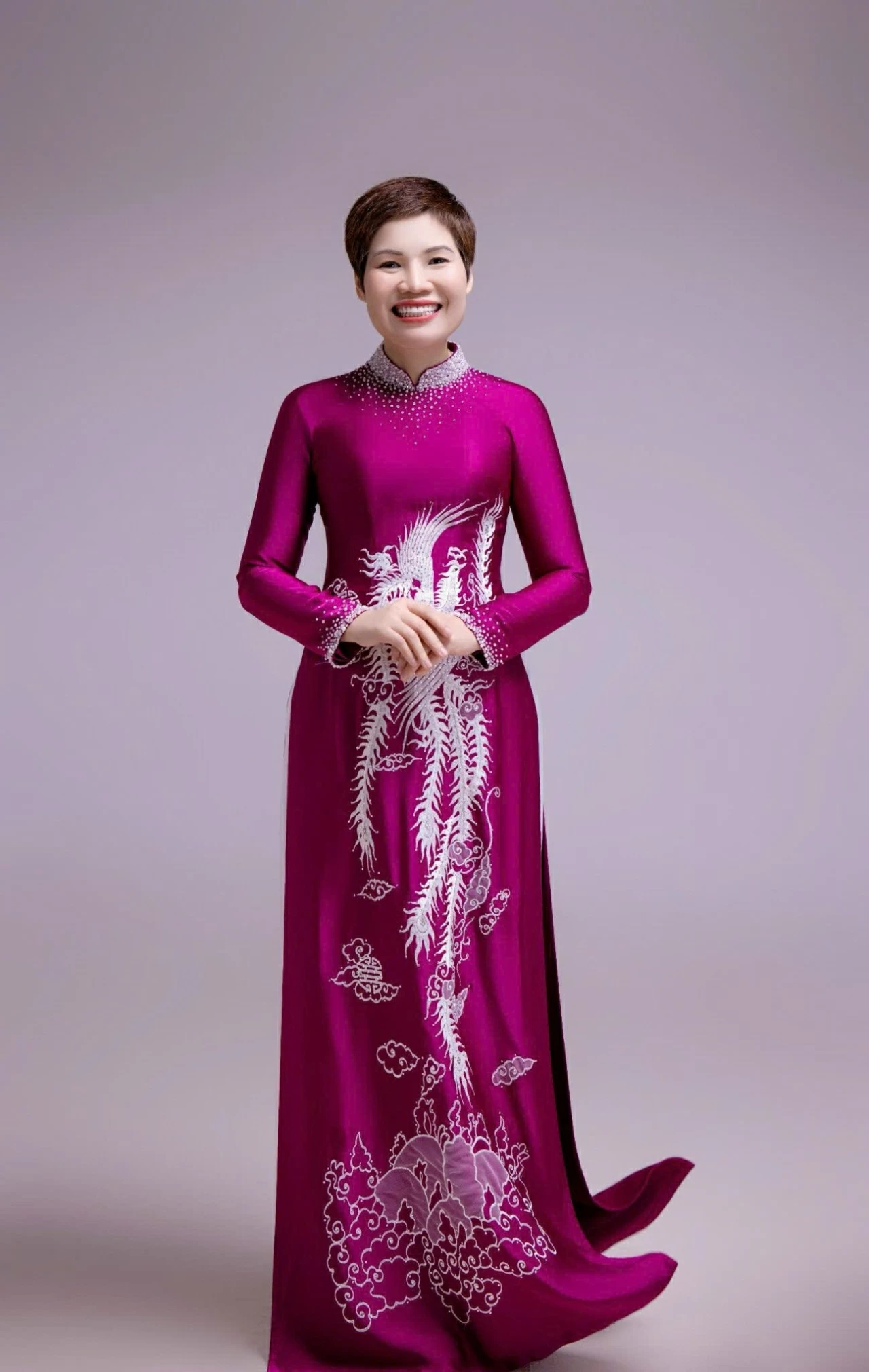 Doanh nhân Vũ Thị Mai là người kết nối tinh hoa nghề gỗ truyền thống với tư duy quản trị hiện đại.