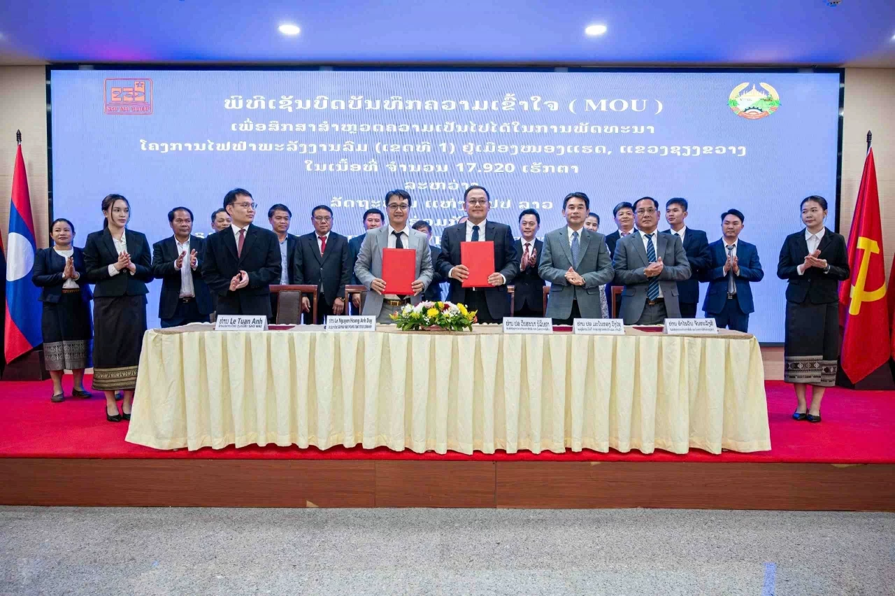 Lễ ký kết diễn ra thành công tốt đẹp