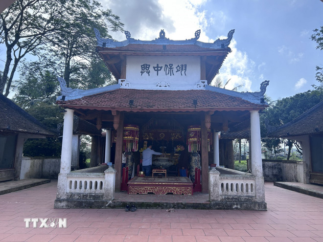 ttxvn-den-bach-ma-nghe-an-3.jpg