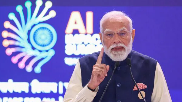 Thủ tướng Narendra Modi phát biểu tại Hội nghị Thượng đỉnh Tác động AI, diễn ra ở New Delhi, Ấn Độ ngày 19/2. (Nguồn: Reuters)