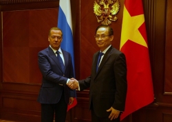 Đặc phái viên của Tổng Bí thư Tô Lâm hội kiến Chủ tịch Đảng Nước Nga Thống nhất và Chủ tịch Đảng Cộng sản Liên bang Nga