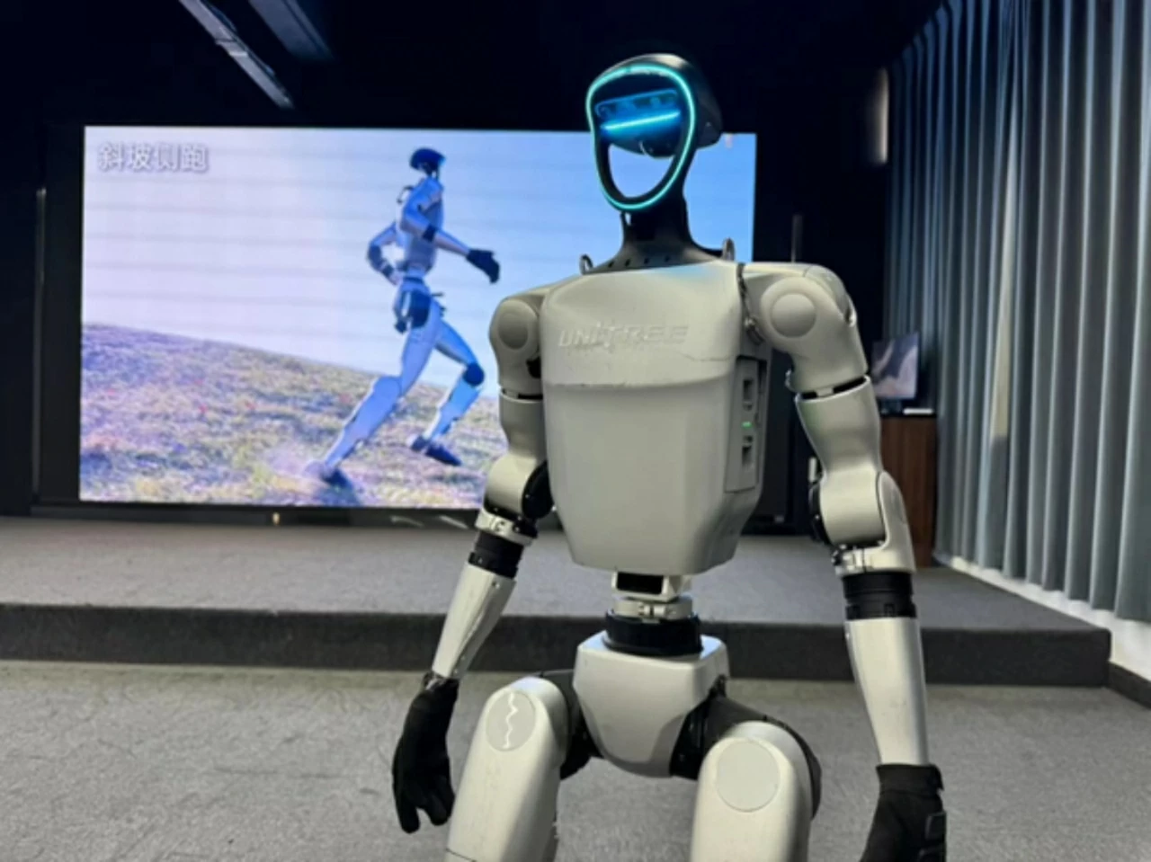 Trung Quốc tăng tốc ở chặng đầu cuộc đua robot hình người, tham vọng vươn ra thị trường toàn cầu. (Nguồn: South China Morning Post)