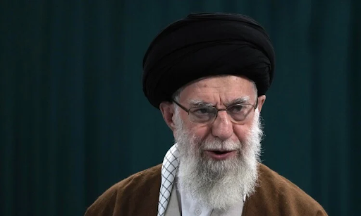 Tehran xác nhận Tư lệnh Vệ binh và quan chức an ninh cấp cao thiệt mạng, thông tin thêm về người sẽ lãnh đạo Iran sau khi Lãnh đạo tối cao Khamenei qua đời Iran thông tin về cơ chế lãnh đạo chuyển tiếp; kêu gọi tiếng nói của cộng đồng quốc tế tại Liên hợp quốc