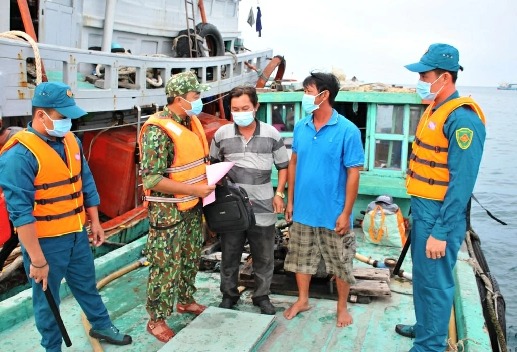 Quyết tâm cao nhất gỡ 'thẻ vàng' IUU