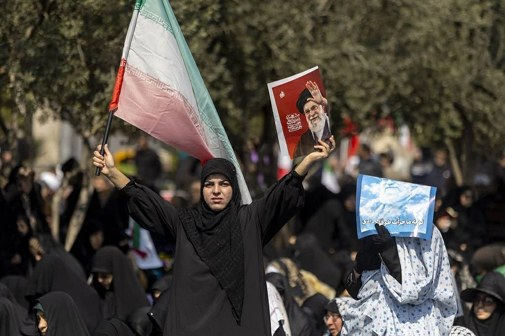 Iran tuyên bố không bao giờ cho phép bất kỳ thế lực nước ngoài nào can thiệp vào công việc nội bộ, cảnh báo cứng rắn các nước châu Âu