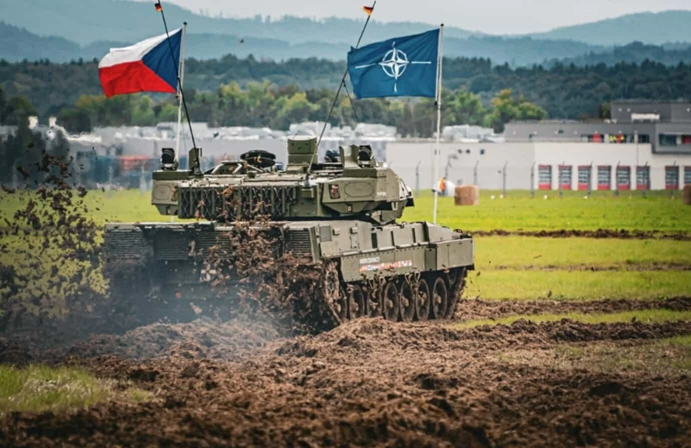 Một quốc gia NATO phớt lờ yêu cầu tăng chi tiêu quốc phòng từ Mỹ. (Nguồn: militarnyi)