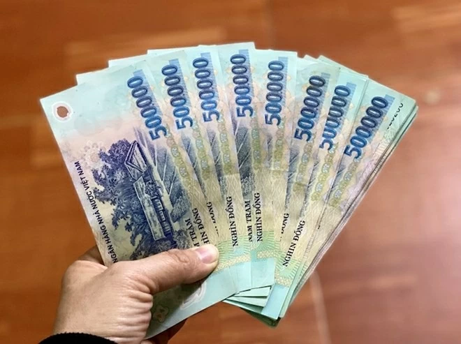 Dự kiến tăng lương cơ sở từ 1/7