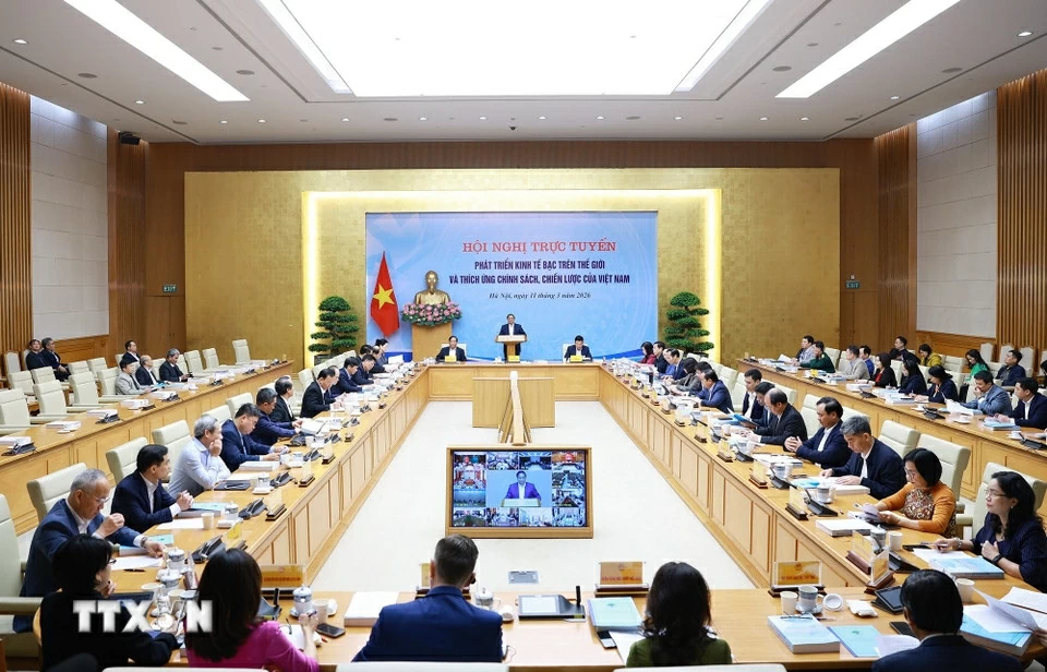 Thủ tướng Phạm Minh Chính chủ trì Hội nghị về phát triển kinh tế bạc