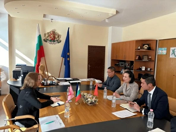 Thúc đẩy hợp tác địa phương, tăng cường quảng bá hình ảnh Việt Nam tại Bulgaria Thúc đẩy hợp tác địa phương, tăng cường quảng bá hình ảnh Việt Nam tại Bulgaria