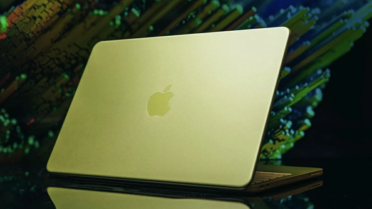 Các nhà sản xuất vốn quen với việc Apple nằm ở phân khúc cao cấp. Các nhà sản xuất vốn quen với việc Apple nằm ở phân khúc cao cấp.