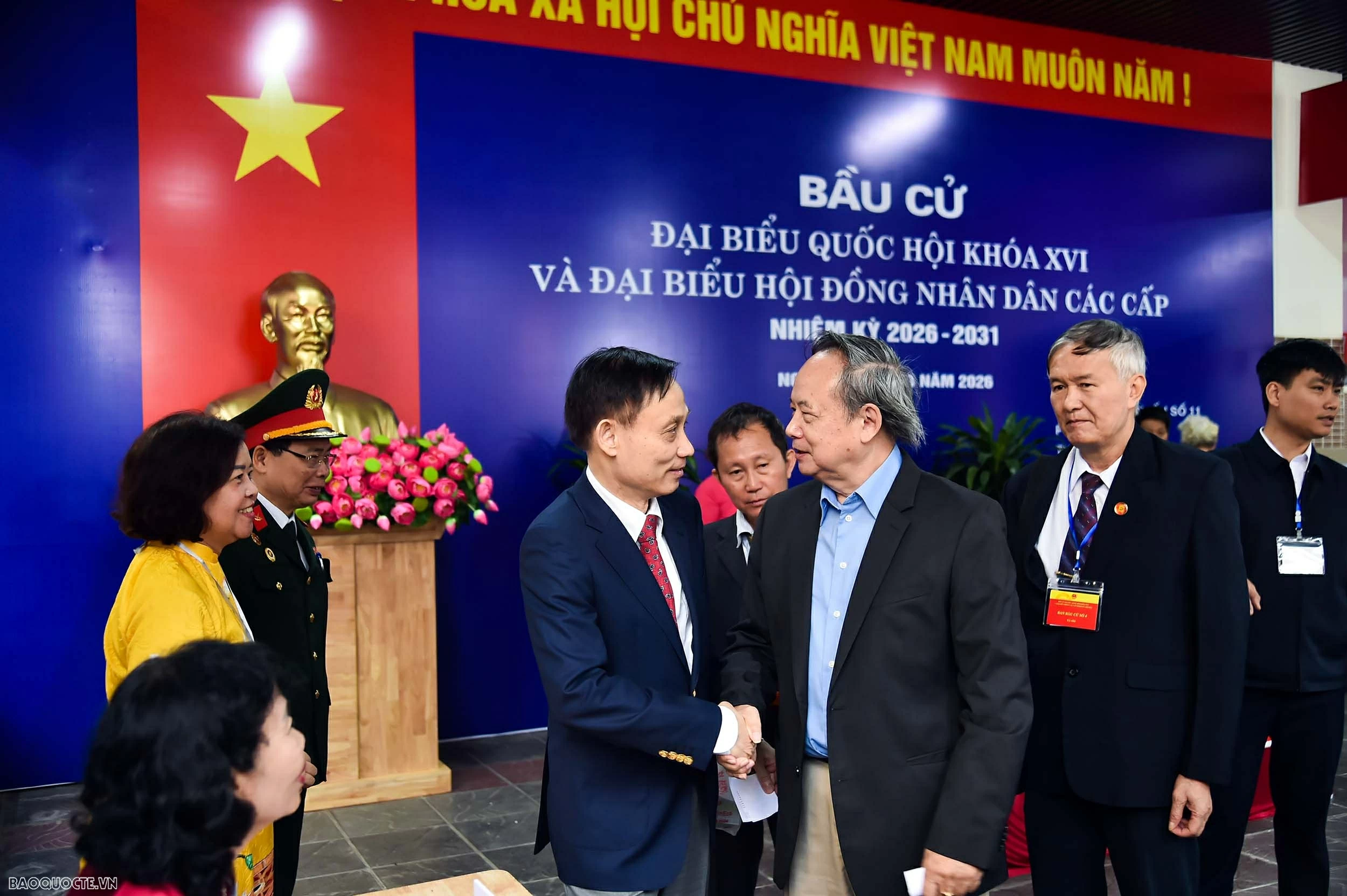 Ủy viên Bộ Chính trị, Bộ trưởng Ngoại giao Lê Hoài Trung bỏ phiếu bầu cử đại biểu Quốc hội khóa XVI và đại biểu HĐND các cấp nhiệm kỳ 2026 – 2031 Ủy viên Bộ Chính trị, Bộ trưởng Ngoại giao Lê Hoài Trung bỏ phiếu bầu cử đại biểu Quốc hội khóa XVI và đại biểu HĐND các cấp nhiệm kỳ 2026-2031