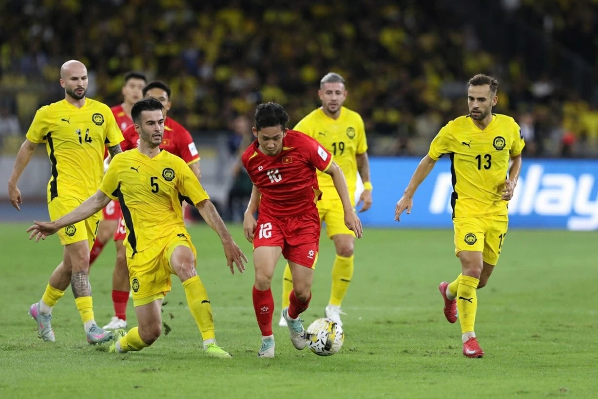 AFC chính thức phạt nặng Malaysia, Việt Nam hưởng lợi AFC chính thức phạt nặng Malaysia, Việt Nam hưởng lợi