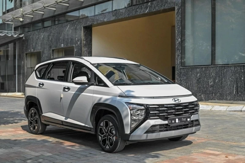 Hàng loạt đại lý đã bắt đầu triển khai chương trình ưu đãi lớn cho Hyundai Stargazer nhằm đẩy nhanh lượng xe tồn kho.