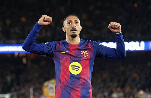 Đội hình tiêu biểu lượt về vòng 1/8 Champions League Đội hình tiêu biểu lượt về vòng 1/8 Champions League