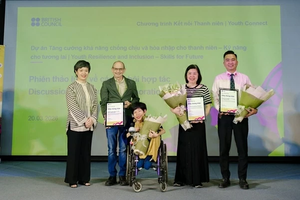 trao quyền cho người yếu thế