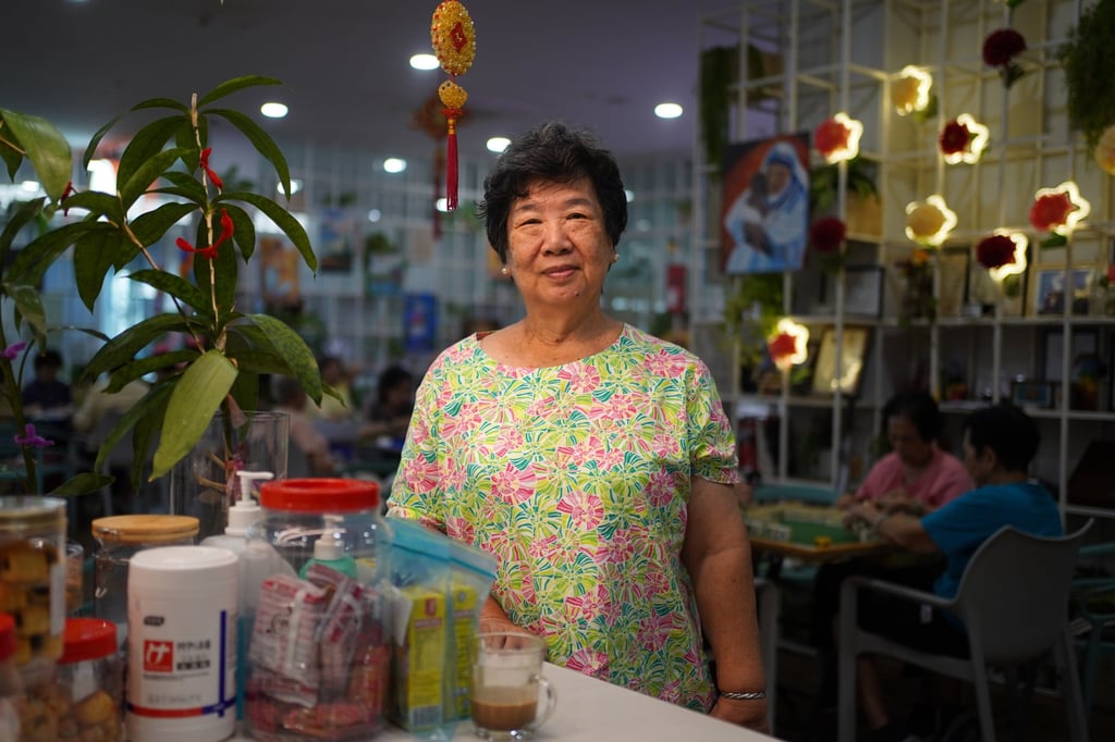 Bí quyết sống khỏe khi về già của người Singapore siêu già? Luôn bận rộn