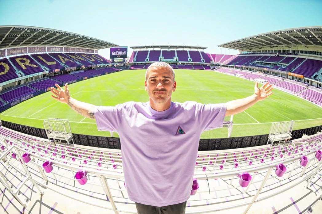 CHÍNH THỨC: Griezmann ký hợp đồng với Orlando City