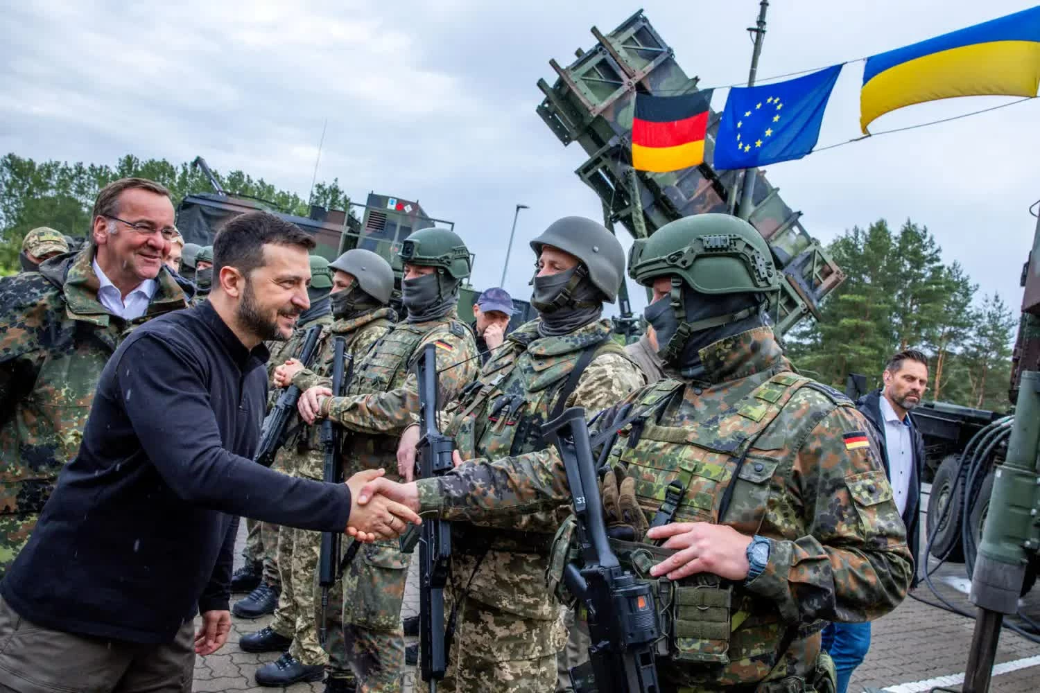 Triển vọng đàm phán về vấn đề Ukraine: Khi khó khăn nội tại và biến động quốc tế thu hẹp cánh cửa hoà bình
