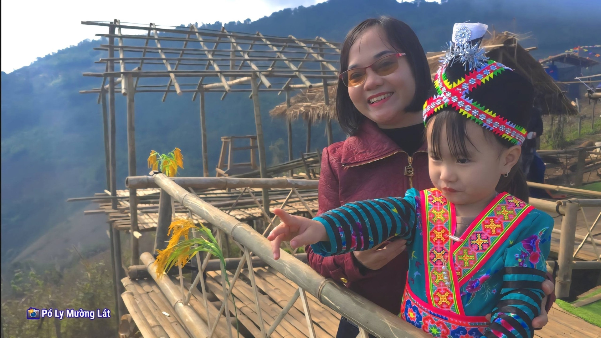 Điểm săn mây hoang sơ gây sốt ở ‘đỉnh trời’ Pha Đén xứ Thanh