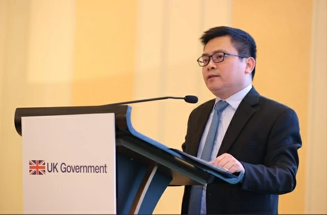 Việt Nam - Anh 