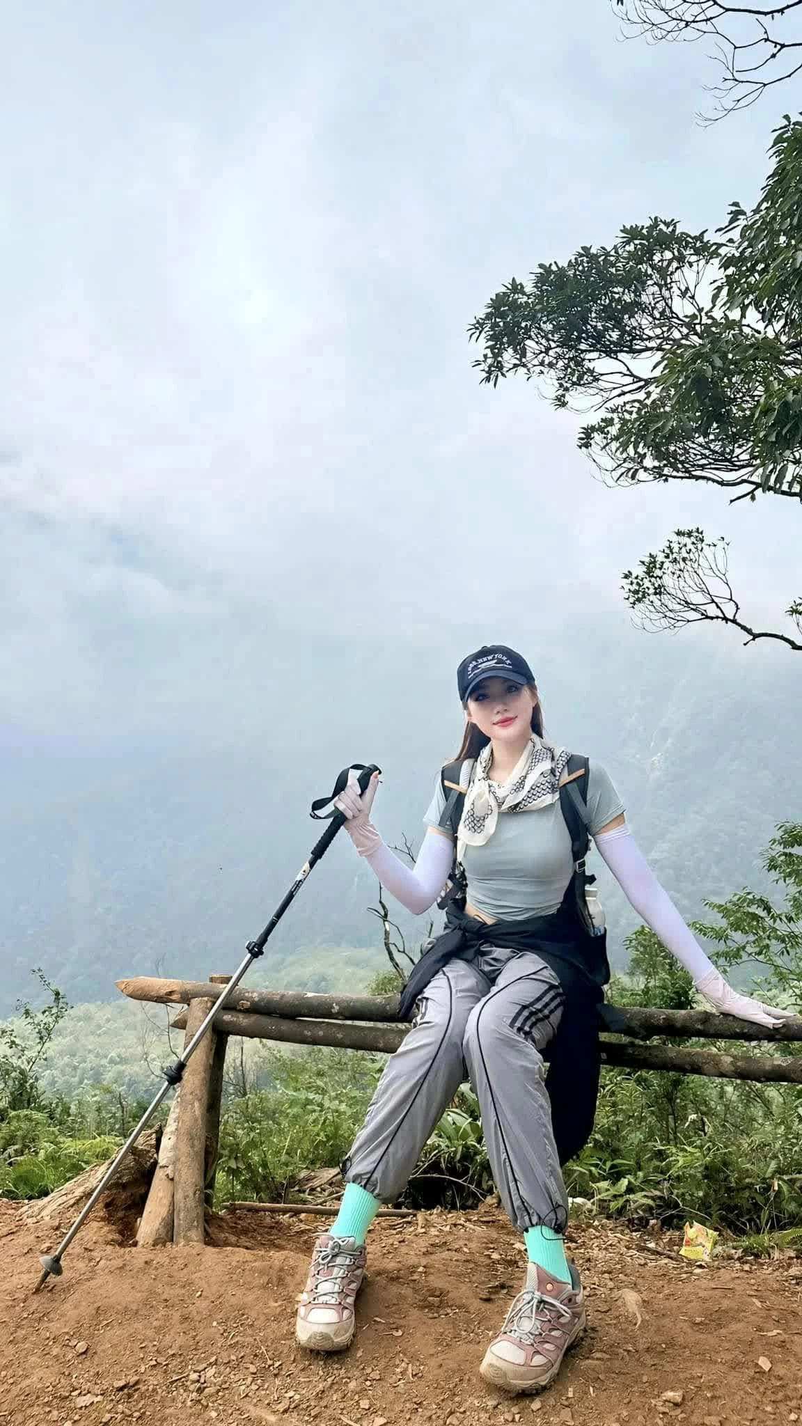 Nhan sắc Hoa hậu Phan Phương Oanh