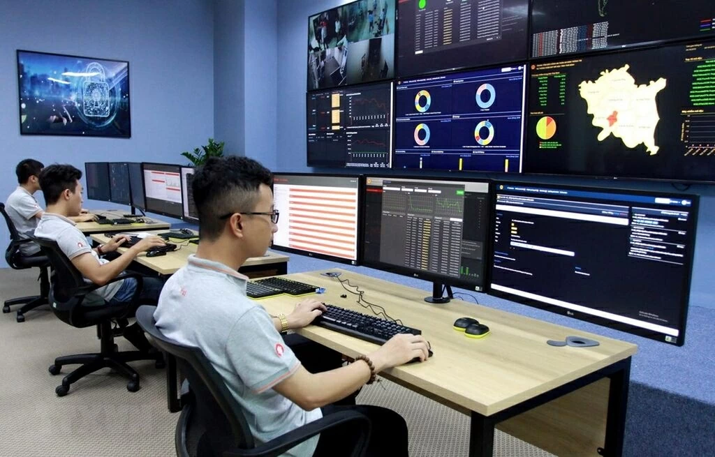 Nâng cao năng lực hoạt động của lực lượng bảo vệ an ninh mạng quốc gia. (Nguồn: TTXVN)