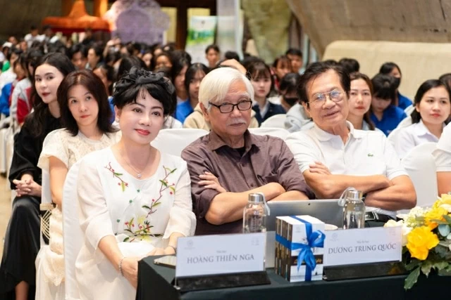 Hành trình từ Trái tim: Hun đúc khát vọng lớn cho thanh niên Việt