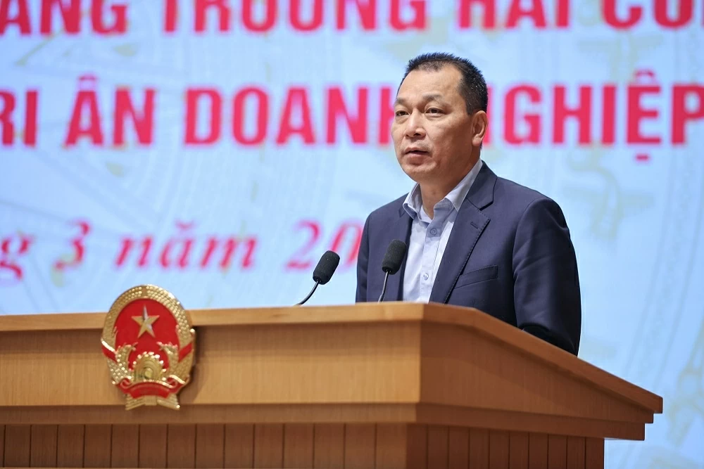 Chủ tịch HĐTV EVN Đặng Hoàng An phát biểu tại Hội nghị. (Nguồn: VGP)