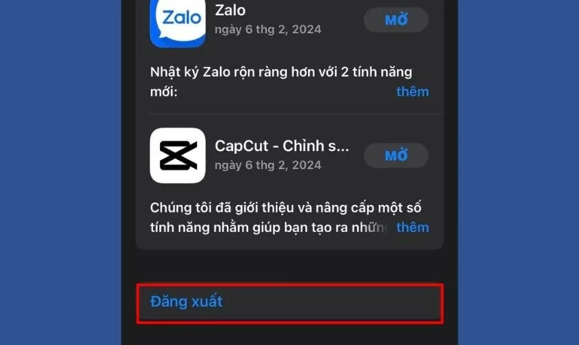 Kéo xuống cuối trang và chọn Đăng xuất để thoát tài khoản ID Apple khỏi App Store.
