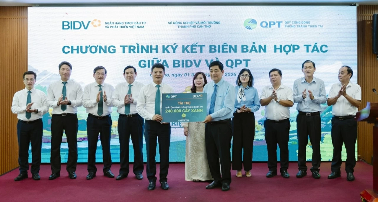 BIDV và Quỹ Cộng đồng phòng tránh thiên tai hợp tác trồng 240.000 cây xanh tại Đồng bằng sông Cửu Long