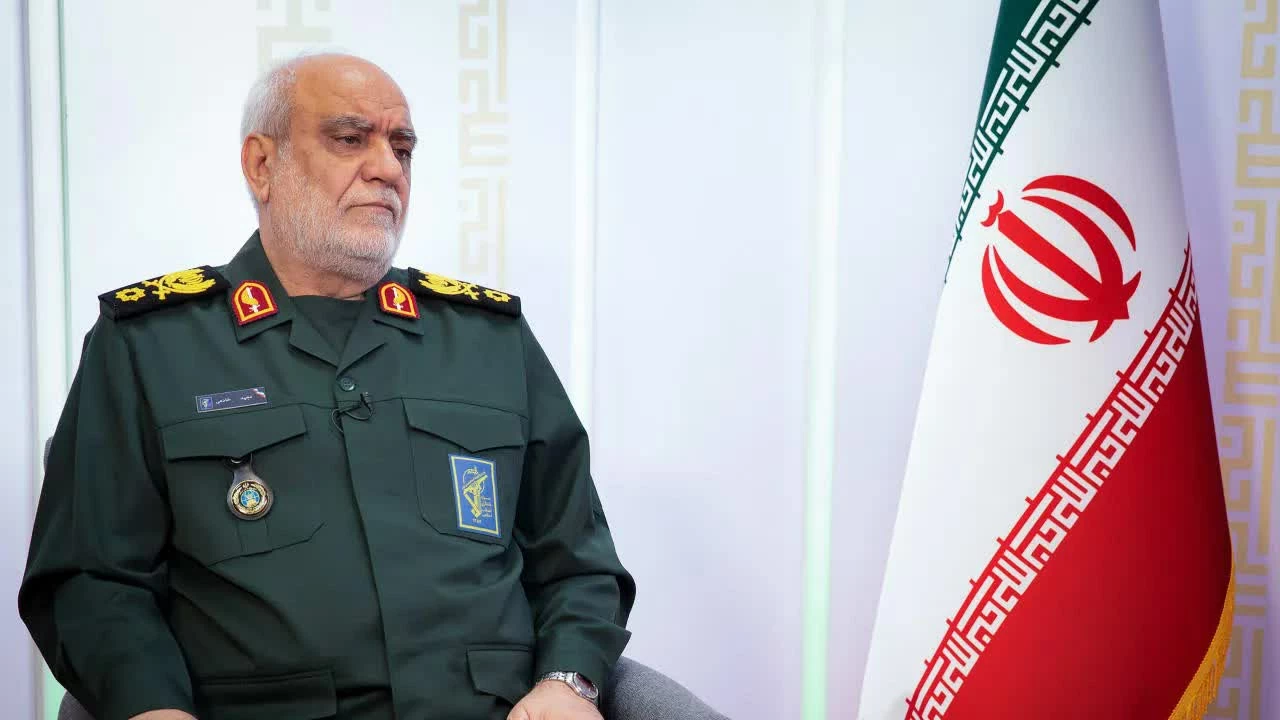 Iran ra tuyên bố sẽ áp trật tự mới tại Vịnh Ba Tư, thừa nhận lãnh đạo tình báo IRGC thiệt mạng Iran ra tuyên bố sẽ áp trật tự mới tại Vịnh Ba Tư, thừa nhận lãnh đạo tình báo IRGC thiệt mạng