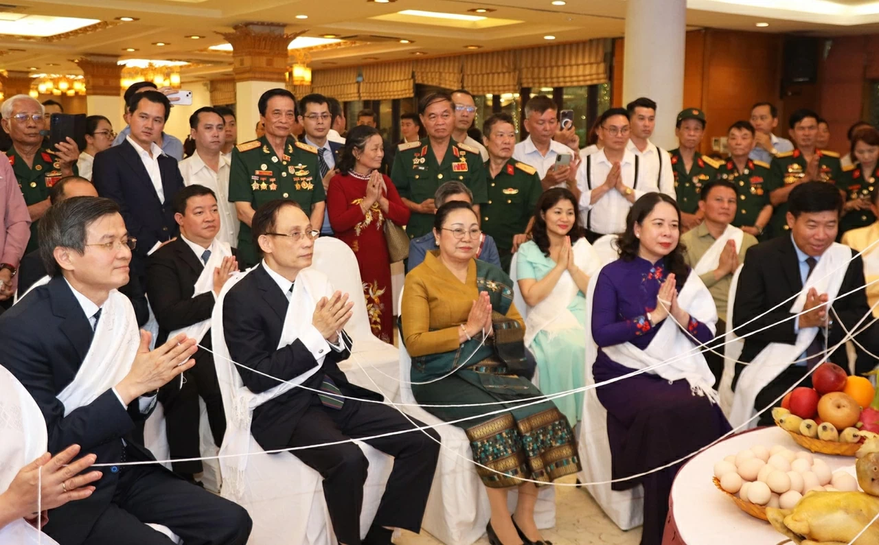 Đặc san HNNG_Đại sứ Nguyễn Minh Tâm: Ngoại giao kinh tế tiếp thêm động lực gắn kết chiến lược Việt-Lào Đặc san HNNG_Đại sứ Nguyễn Minh Tâm: Ngoại giao kinh tế tiếp thêm động lực gắn kết chiến lược Việt-Lào