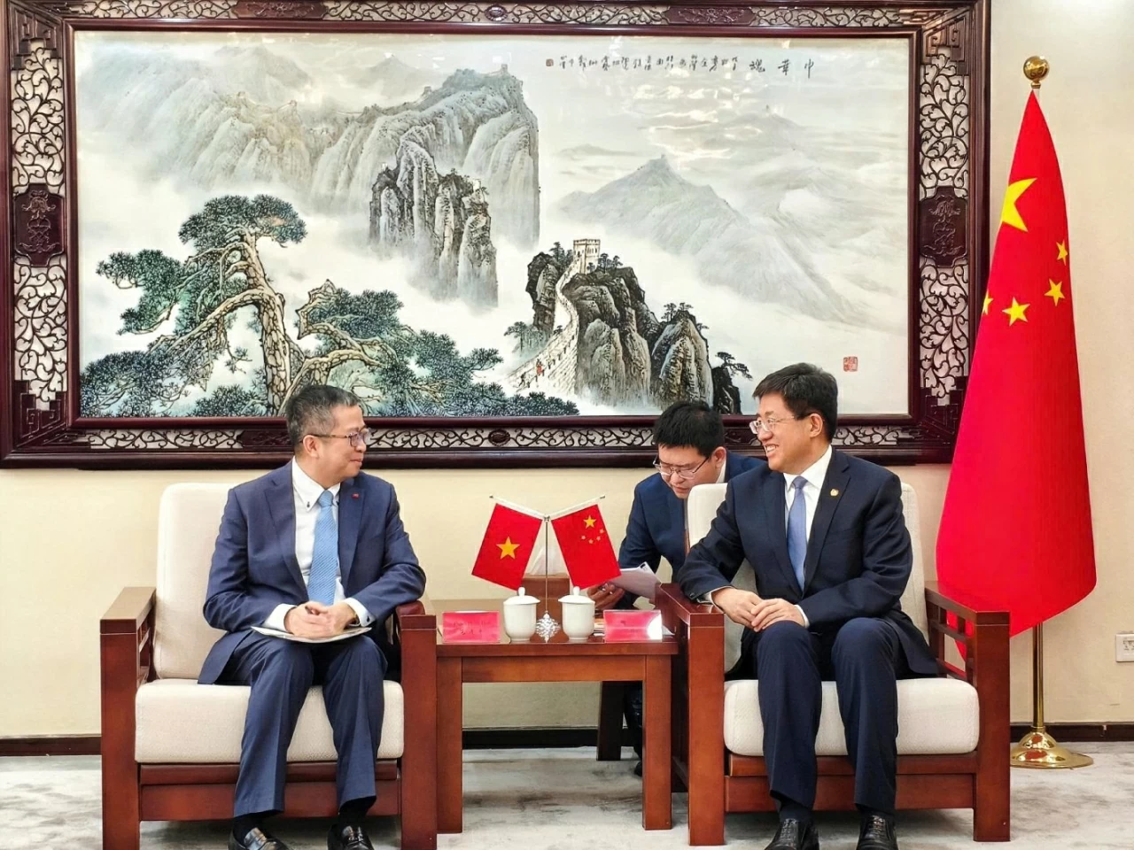 Đại sứ Phạm Thanh Bình: Phía sau mỗi thành quả đối ngoại là bản lĩnh và sự dấn thân thầm lặng
