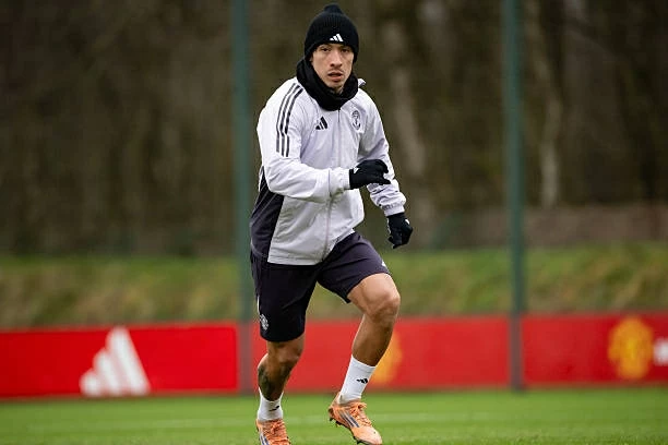 Chuyển động MU 24/7 ngày 18/10: Amad Diallo muốn xây dựng di sản tại Old Trafford; Michael Carrick cảnh báo MU trước trận gặp Leeds; Lisandro Martínez được Carrick bảo vệ sau tranh cãi với ban lãnh đạo Chuyển động MU 24/7 ngày 18/10: Amad Diallo muốn xây dựng di sản tại Old Trafford; Michael Carrick cảnh báo MU trước trận gặp Leeds;