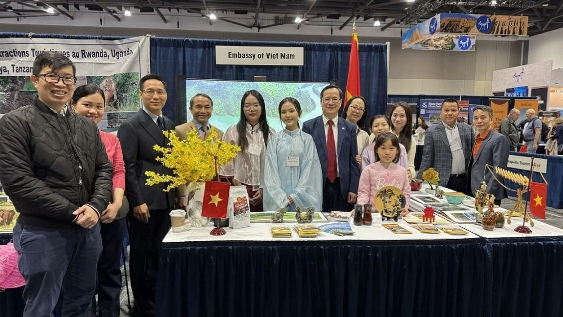 Quảng bá mạnh mẽ du lịch Việt Nam tại Canada Quảng bá mạnh mẽ du lịch Việt Nam tại Canada