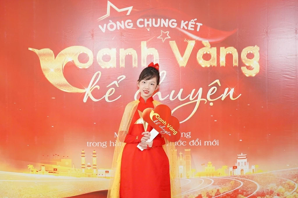 Nữ sinh lớp 7 ở Hà Nội giành giải Nhất 'Oanh Vàng kể chuyện'