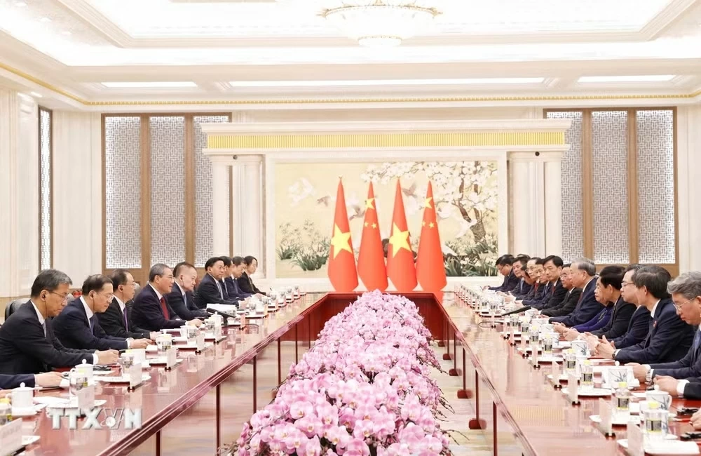 Tổng Bí thư, Chủ tịch nước Tô Lâm hội kiến Thủ tướng Quốc vụ viện Trung Quốc Lý Cường