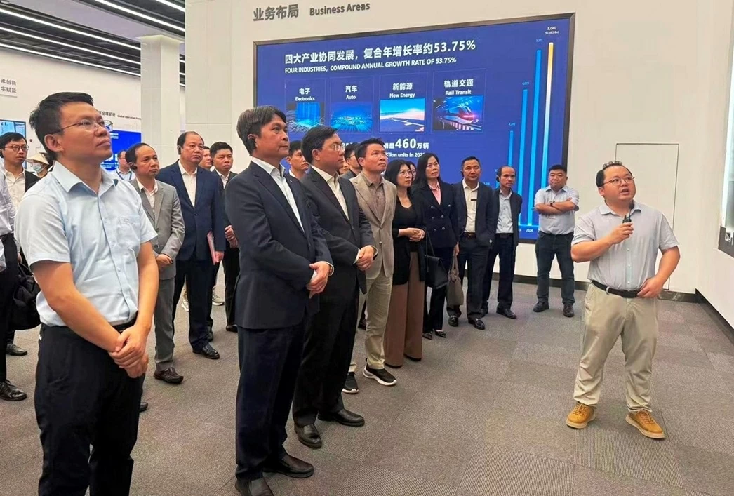 Đoàn xúc tiến đầu tư tỉnh Phú Thọ làm việc với Tập đoàn BYD về hợp tác trong lĩnh vực xe điện và năng lượng mới