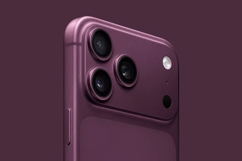 Dark Cherry đủ khác biệt để trở thành dấu ấn nhận diện cho thế hệ iPhone 18 Pro và iPhone 18 Pro Max. Dark Cherry đủ khác biệt để trở thành dấu ấn nhận diện cho thế hệ iPhone 18 Pro và iPhone 18 Pro Max.