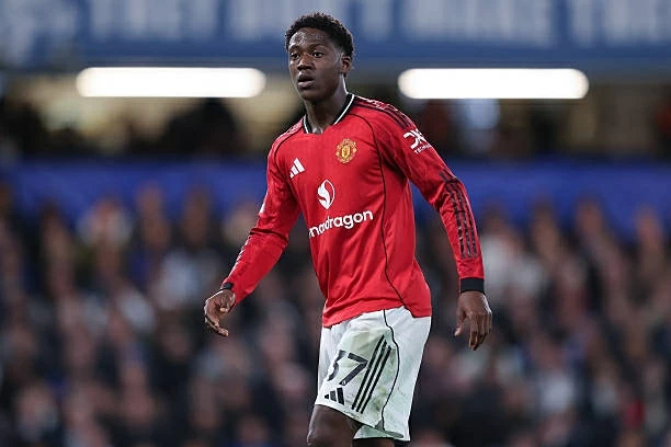 Man Utd giữ chân Mainoo bằng mức lương tăng gấp 4 Man Utd giữ chân Mainoo bằng mức lương tăng gấp 4