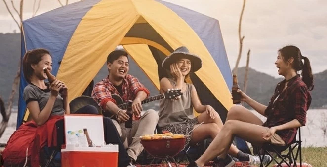 Staycation 2026: Khi 'chữa lành' không còn cần một tấm vé máy bay Staycation 2026: Khi 'chữa lành' không còn cần một tấm vé máy bay