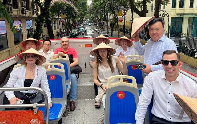 Du lịch Hà Nội tăng trưởng mạnh, hướng tới mục tiêu 12 triệu khách quốc tế