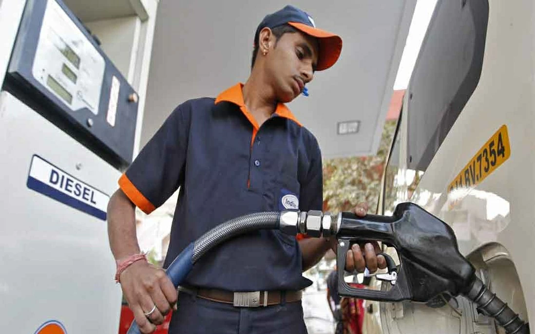 Ấn Độ giảm mạnh thuế xuất khẩu dầu diesel và nhiên liệu hàng không. (Nguồn: India Times)